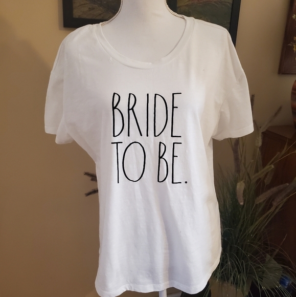 RAE DUNN Bride To Be T-shirt  👰‍♂ - Picture 2 of 10